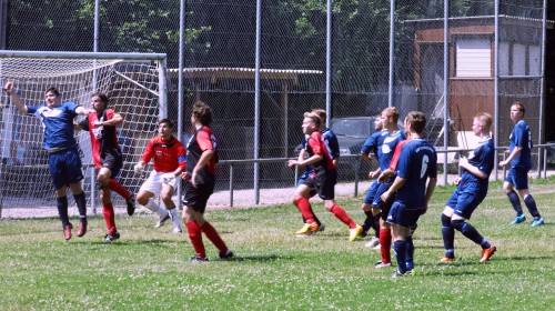 +++Mühsamer Sieg+++