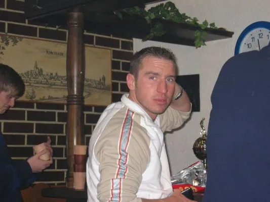 2004 - Feier 2. Mannschaft Dez.