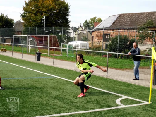 04.10.2015 TSV 1886 Kirchhain II vs. FC Sindersfeld