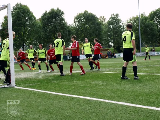 04.10.2015 TSV 1886 Kirchhain II vs. FC Sindersfeld